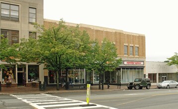 97 Main St in Nashua, NH - Building Photo - Building Photo
