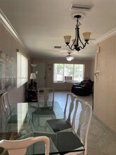 4529 NE 21st Ave in Fort Lauderdale, FL - Foto de edificio - Building Photo