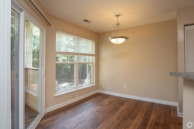 Sorrento Apartment Homes in Greenville, SC - Foto de edificio - Building Photo
