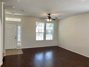 29726 Sullivan Oaks Dr in Spring, TX - Building Photo - Building Photo