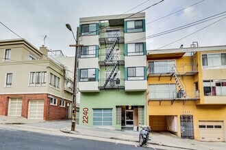 2240 Larkin in San Francisco, CA - Building Photo - Building Photo