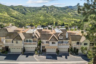 32126 Canyon Ridge Dr in Westlake Village, CA - Building Photo