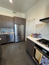 2854 N Racine Ave, Unit 3 in Chicago, IL - Building Photo - Building Photo