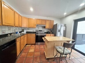 257 Pleasant Wood Dr in Wellington, FL - Building Photo - Building Photo