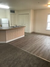 116 Davis Ave-Unit -102 in Nampa, ID - Building Photo - Building Photo