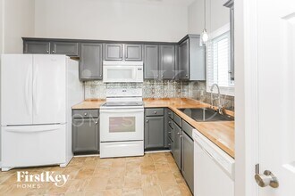 10234 Orchard Grass Ct in Charlotte, NC - Building Photo - Building Photo