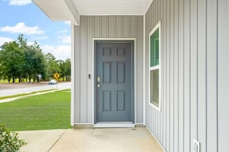 231 Staggerbush St in Freeport, FL - Building Photo - Building Photo