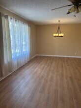 1913 Strickland Rd in Neptune Beach, FL - Building Photo - Building Photo