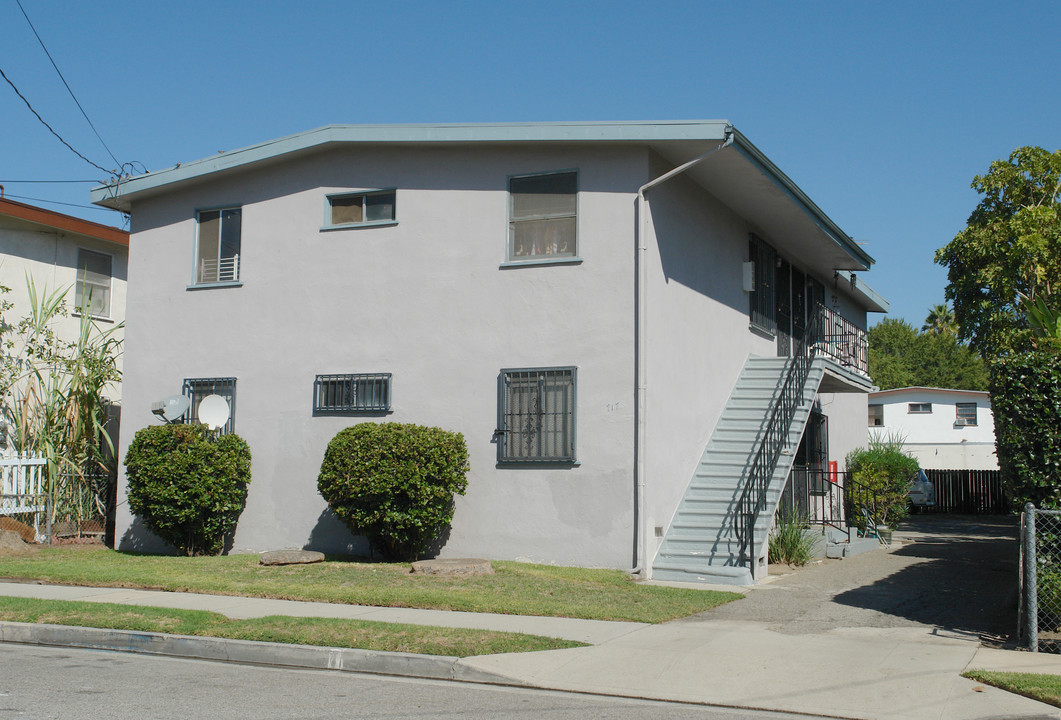 717 Sunset Ave in San Gabriel, CA - Foto de edificio