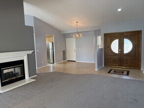 2981 Peach Tree St in Hemet, CA - Building Photo - Building Photo