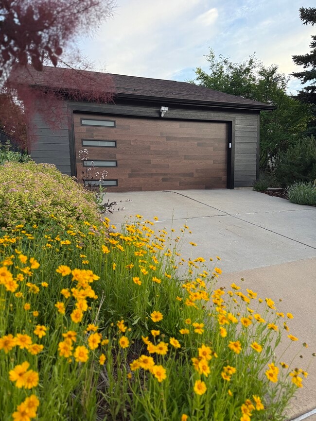 property at 226 Lois Dr