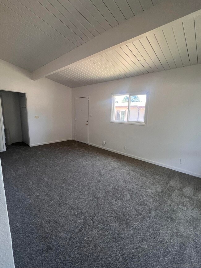 409 Townsite Dr in Vista, CA - Building Photo - Building Photo