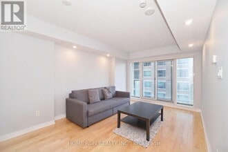 195 Besserer St in Ottawa, ON - Building Photo - Building Photo