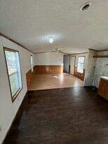 408 Mooney St in Deridder, LA - Building Photo