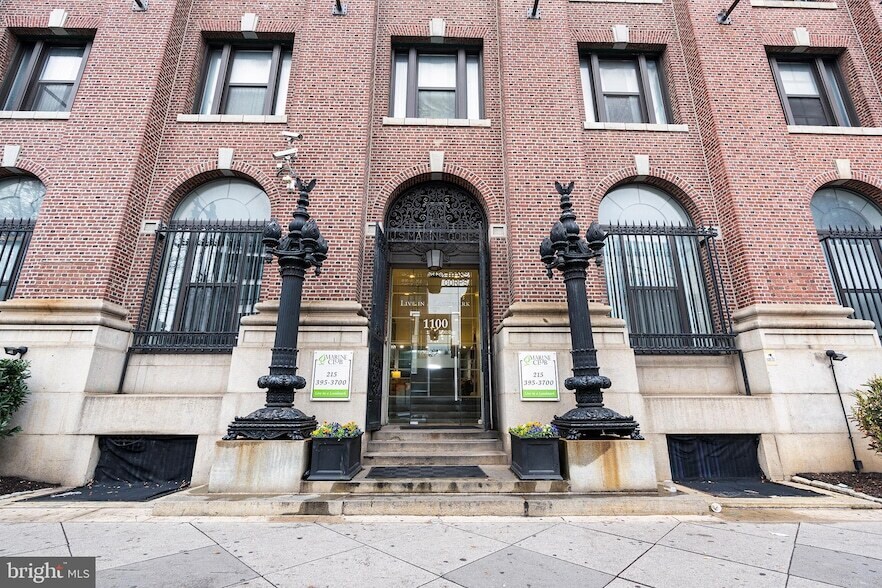 0-1100 S Broad St, Unit 200A in Philadelphia, PA - Foto de edificio