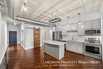 1307 S Wabash Ave in Chicago, IL - Building Photo - Building Photo