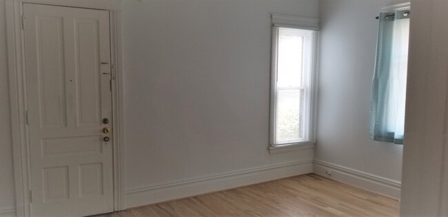 1125 S Westnedge Ave, Unit 2