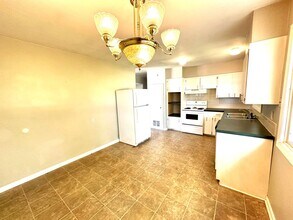 2804 Iowa Ave in Joplin, MO - Building Photo - Building Photo