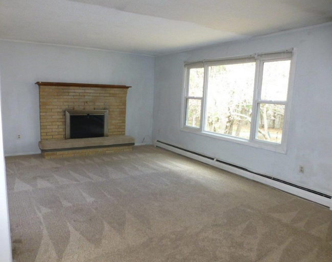 114 Range Rd in Concord, MA - Building Photo - Building Photo