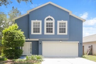 30200 Double Dr in Wesley Chapel, FL - Building Photo