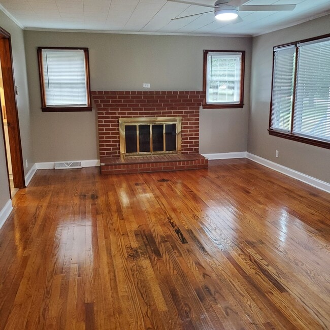 4215 Randleman Rd in Greensboro, NC - Building Photo - Building Photo