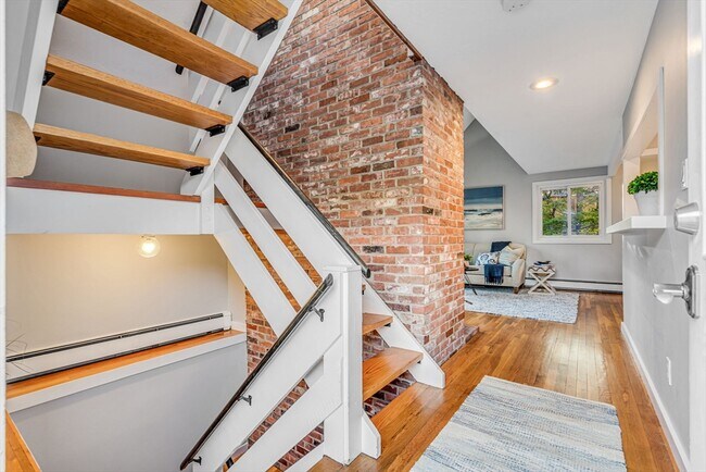 2 Clover Hill Rd in Acton, MA - Building Photo - Building Photo