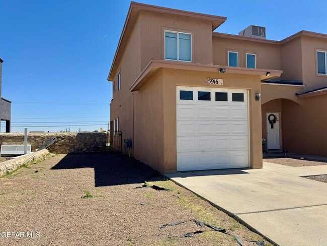 property at 5916 Cielo Del Rey Pl