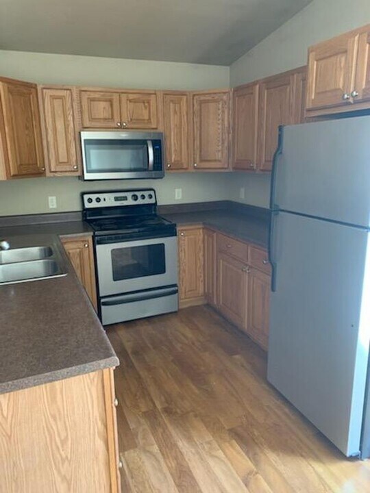 351 Edelweiss Ln in Box Elder, SD - Building Photo