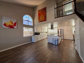 430 Inverness Way in Vacaville, CA - Building Photo - Building Photo