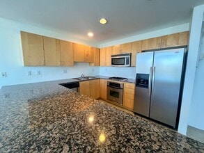 285 W 6th St in Los Angeles, CA - Building Photo - Building Photo