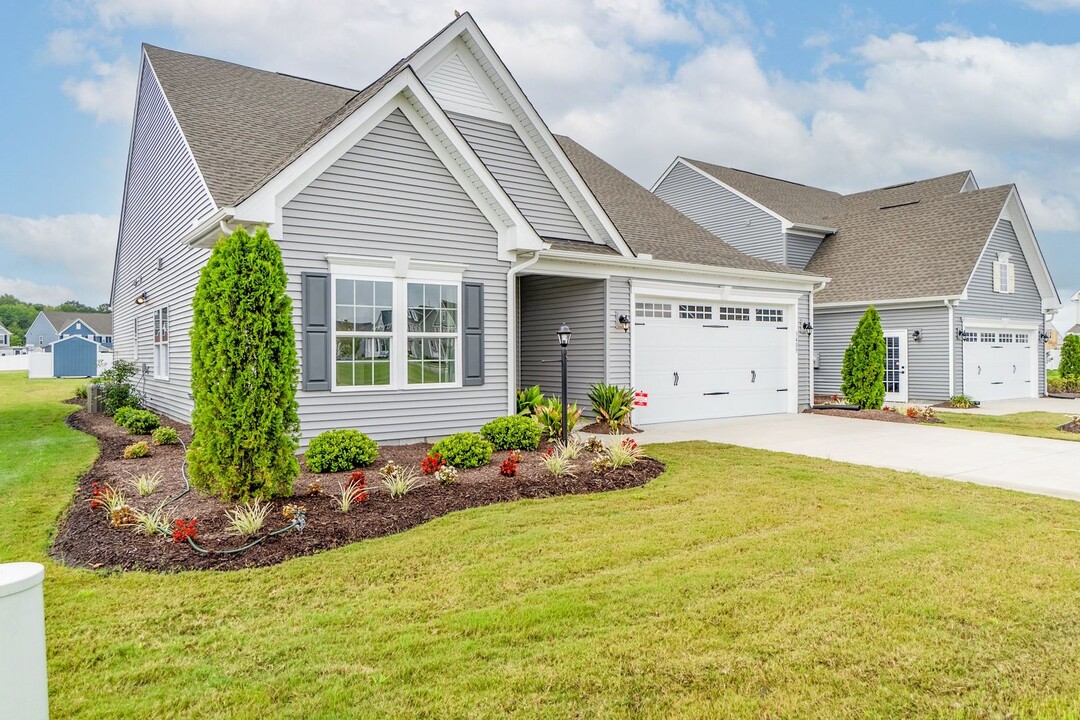 3405 Machelhe Is Ln in Elizabeth City, NC - Building Photo