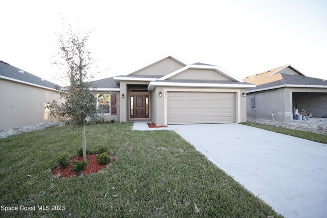property at 2712 Pinwherry St