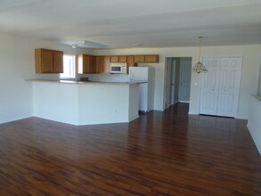 10125 Sunrise Dr in Grand Blanc, MI - Building Photo - Building Photo