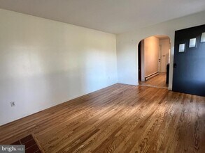 1551 Deer Park Rd in Finksburg, MD - Building Photo - Building Photo