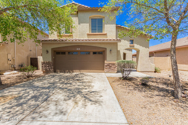 108 Rio Dr in Casa Grande, AZ - Foto de edificio - Building Photo