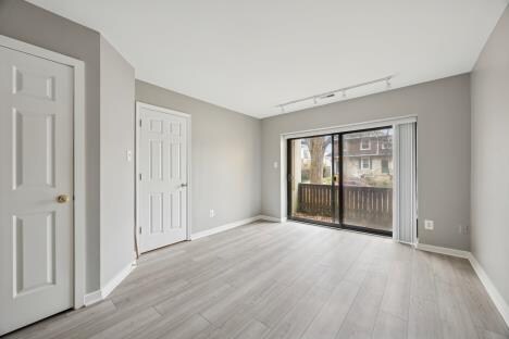 102 Dudley Ave in Narberth, PA - Building Photo - Building Photo