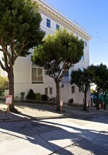 2100 Vallejo St in San Francisco, CA - Building Photo - Building Photo