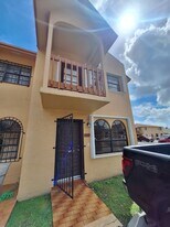 5357 W 23rd Ct in Hialeah, FL - Building Photo