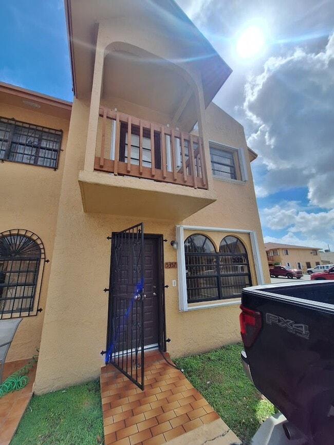 property at 5357 W 23rd Ct