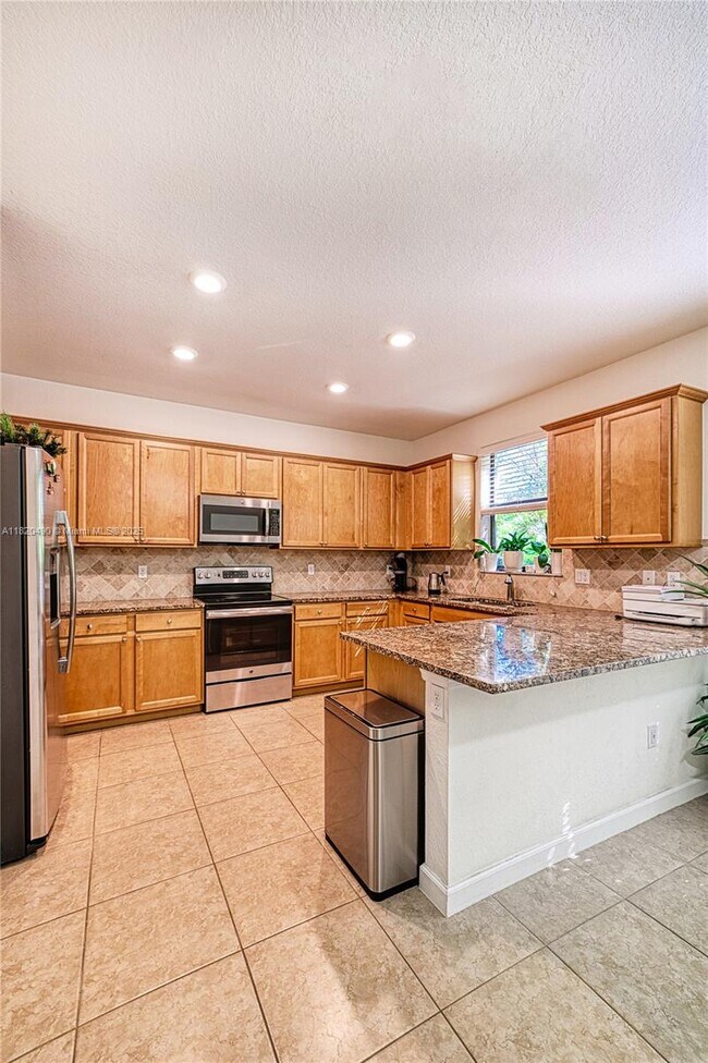 3962 Devenshire Ct in Coconut Creek, FL - Building Photo - Building Photo
