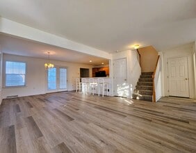 701 Brentwood Dr in Lititz, PA - Building Photo - Building Photo