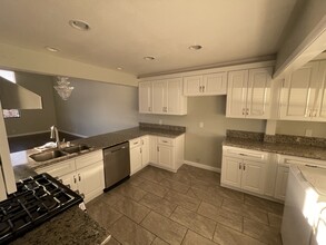 970 S Kingsley Dr in Los Angeles, CA - Foto de edificio - Building Photo