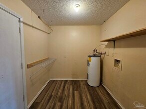 4417 Eastpointe Dr in Pensacola, FL - Building Photo - Building Photo