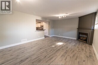 3134 Riberdy Rd in Windsor, ON - Building Photo - Building Photo