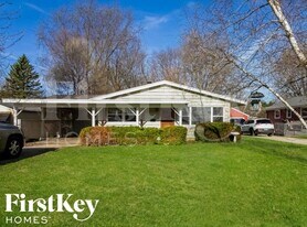 809 N Latham St in Sandwich, IL - Building Photo