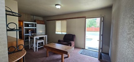 2022 Madison St in Shelton, WA - Building Photo - Building Photo