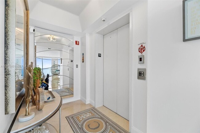 18671 Collins Ave in Sunny Isles Beach, FL - Building Photo - Building Photo