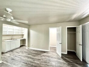 1756 W Main St in Houston, TX - Building Photo - Building Photo