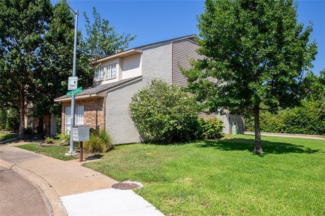 13234 Woodbend Ln in Dallas, TX - Building Photo - Building Photo