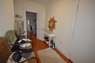 41 Joy St, Unit 2 in Boston, MA - Building Photo - Building Photo